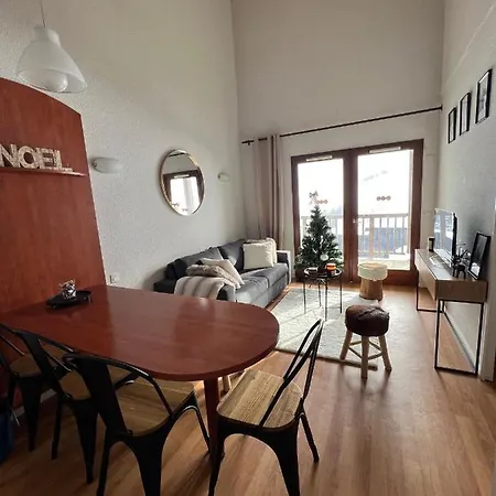 Magnifique 7 Pers Vue Pistes, Piscine, Wifi, Salle De Sport Apartment